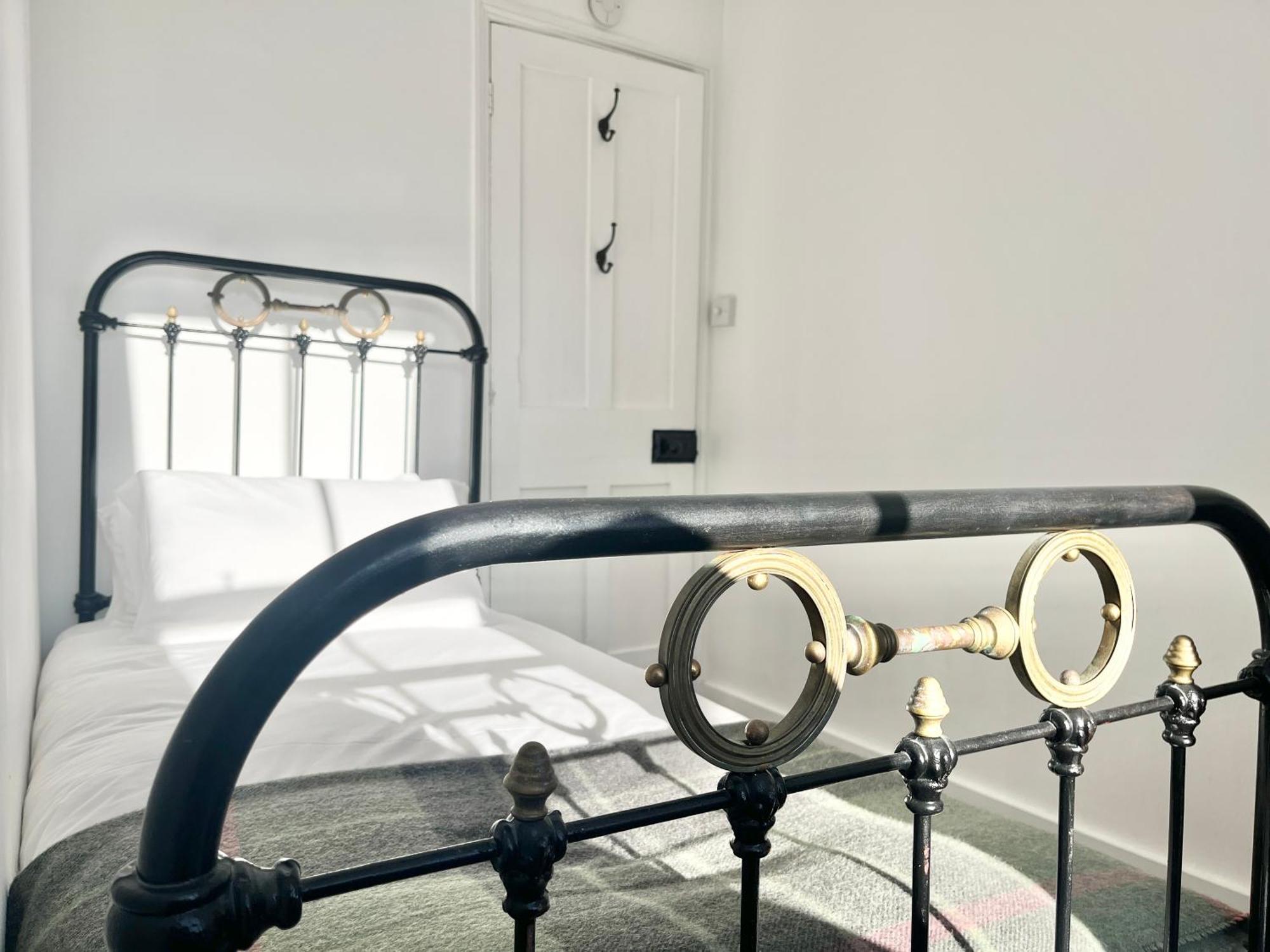 Janies Cottage~ Mousehole~Eclectic Interiors & Vintage Charm Exterior foto